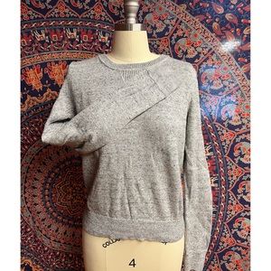 GAP sweater, LIGHT GREY heather size small 100% cotton long sleeved